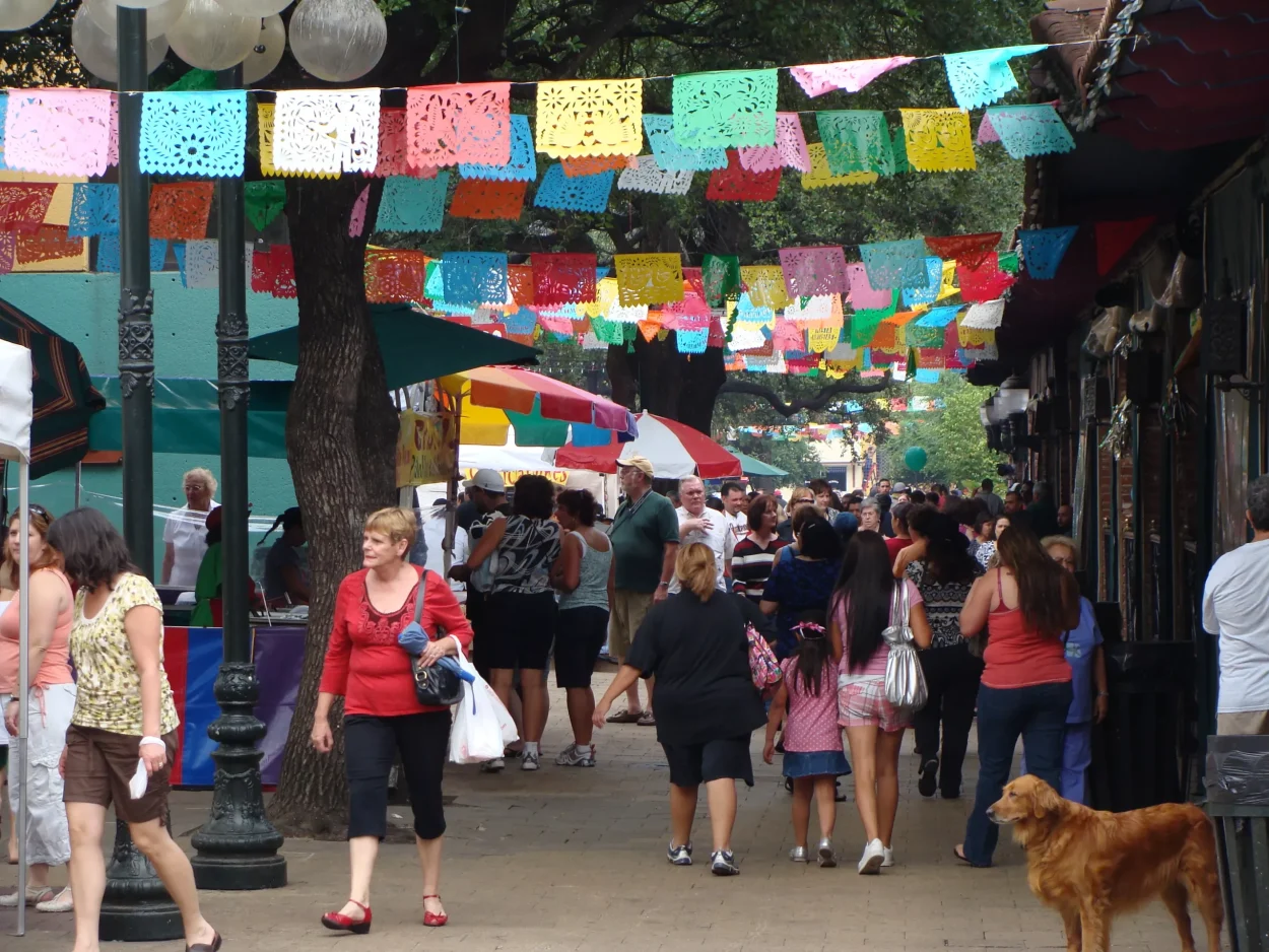 Entry to Market Sq. can be free for first two days of Fiesta de los Reyes
