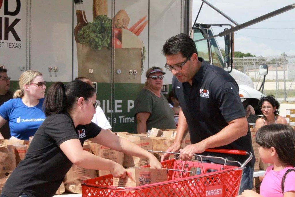 San Antonio Food Bank tips off friendly fundraising competition with New York counterpart