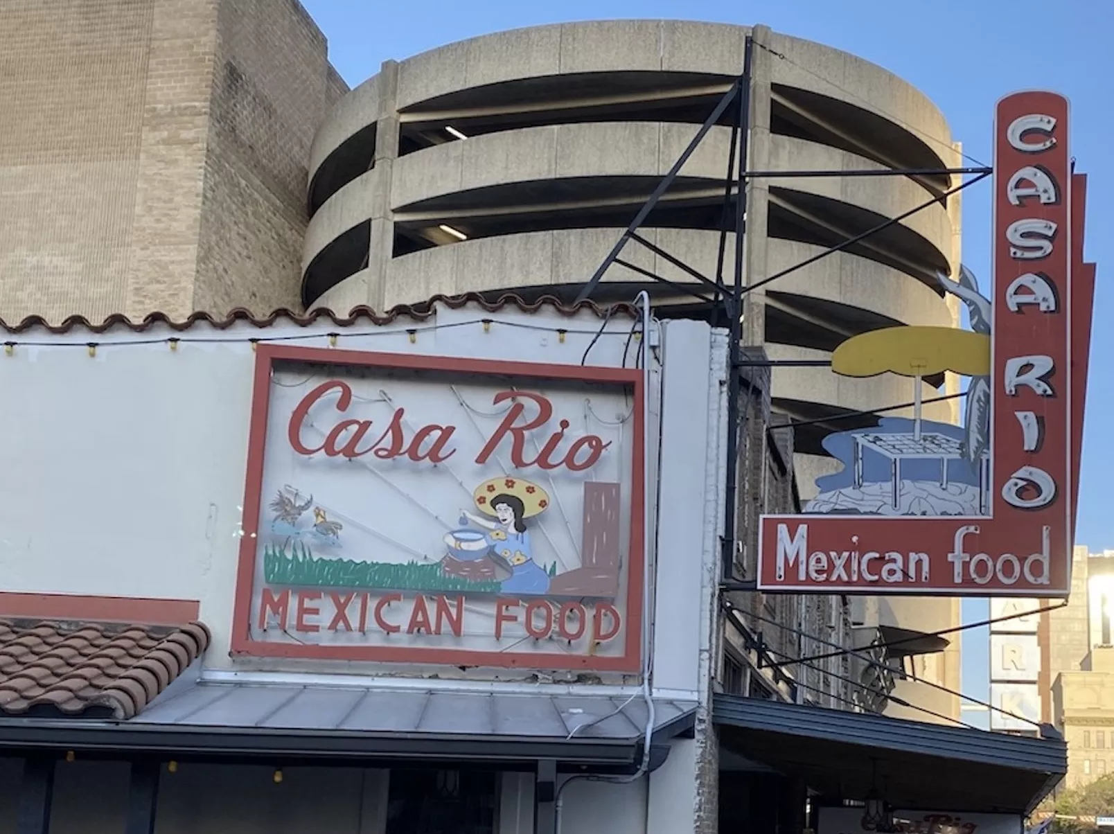 San Antonio's Casa Rio moving ahead on $3.5 million rooftop bar project