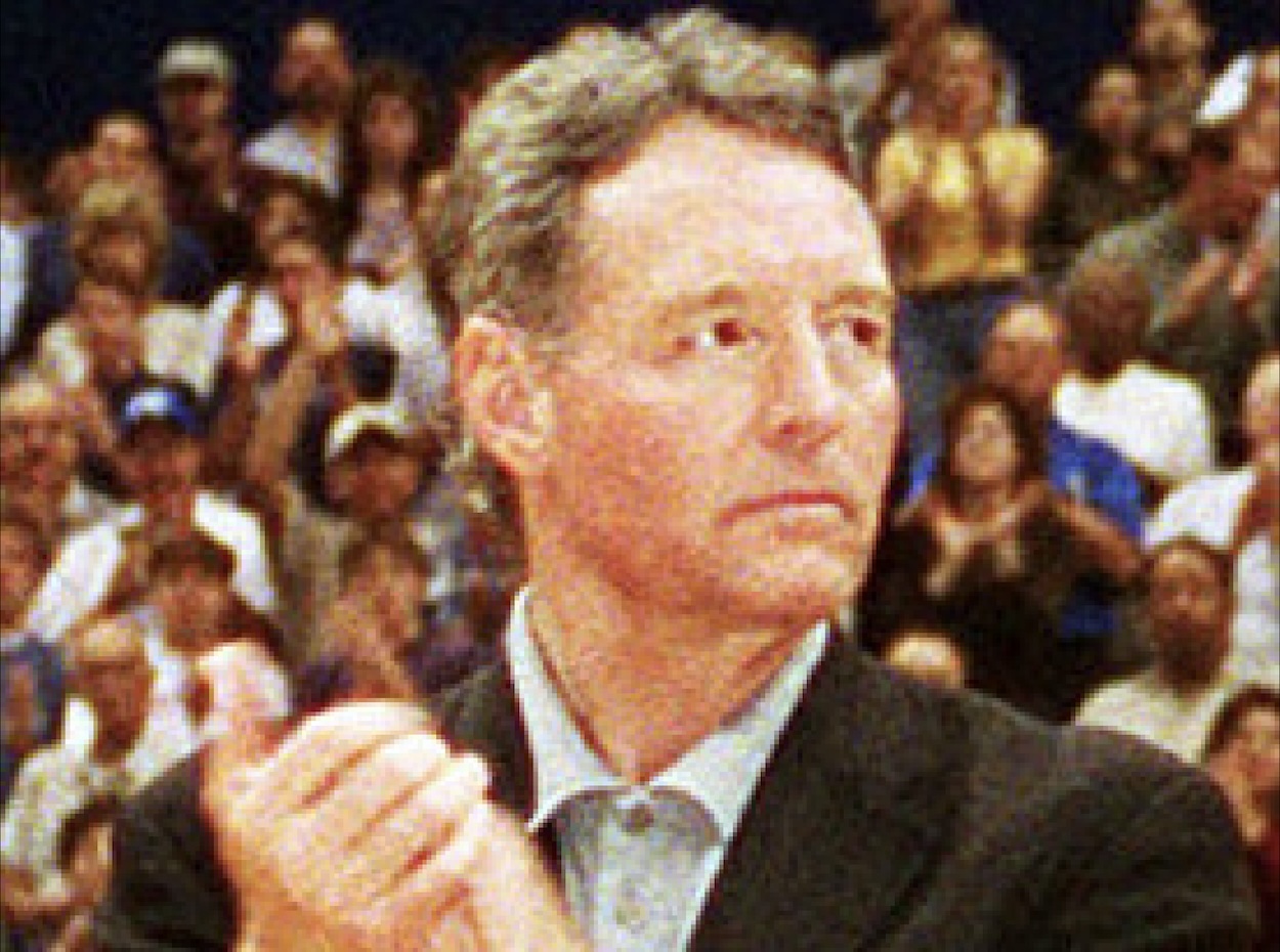 Former San Antonio Spurs proprietor Peter M. Holt, not his son, purchased land in Hawaii, public data present