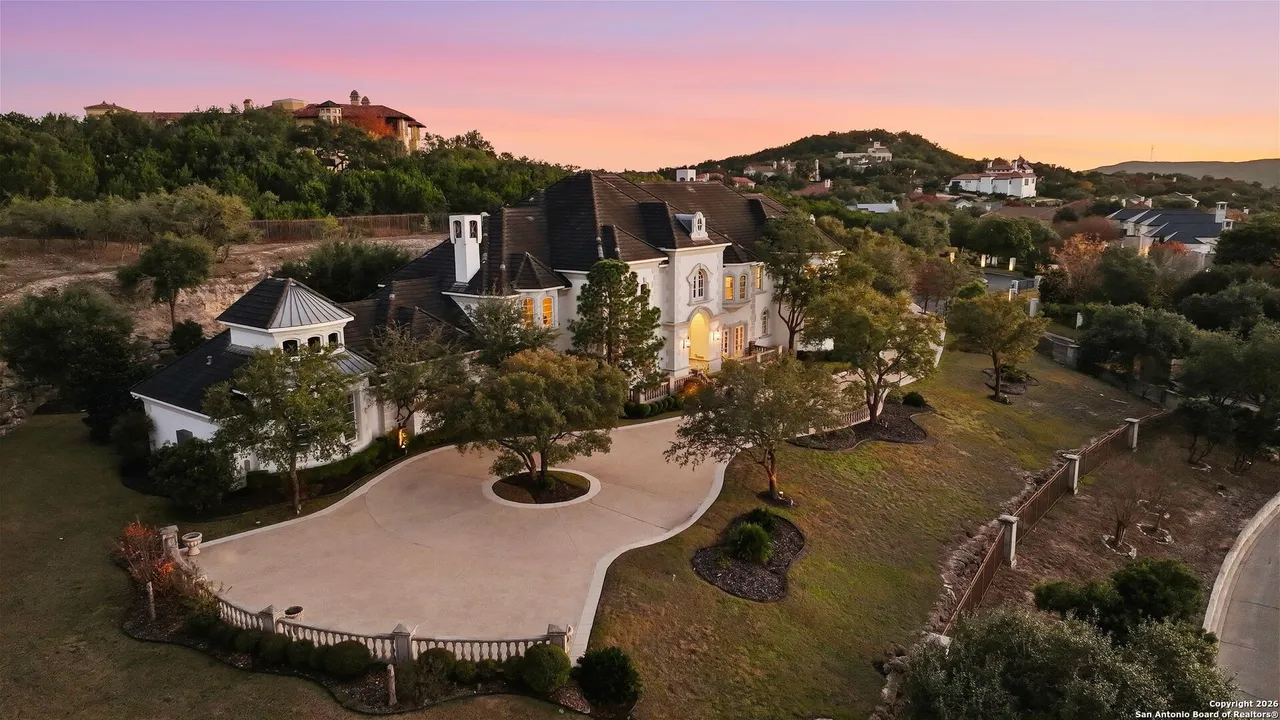 The mansion throughout from San Antonio Spurs legend David Robinson’s previous house is on the market