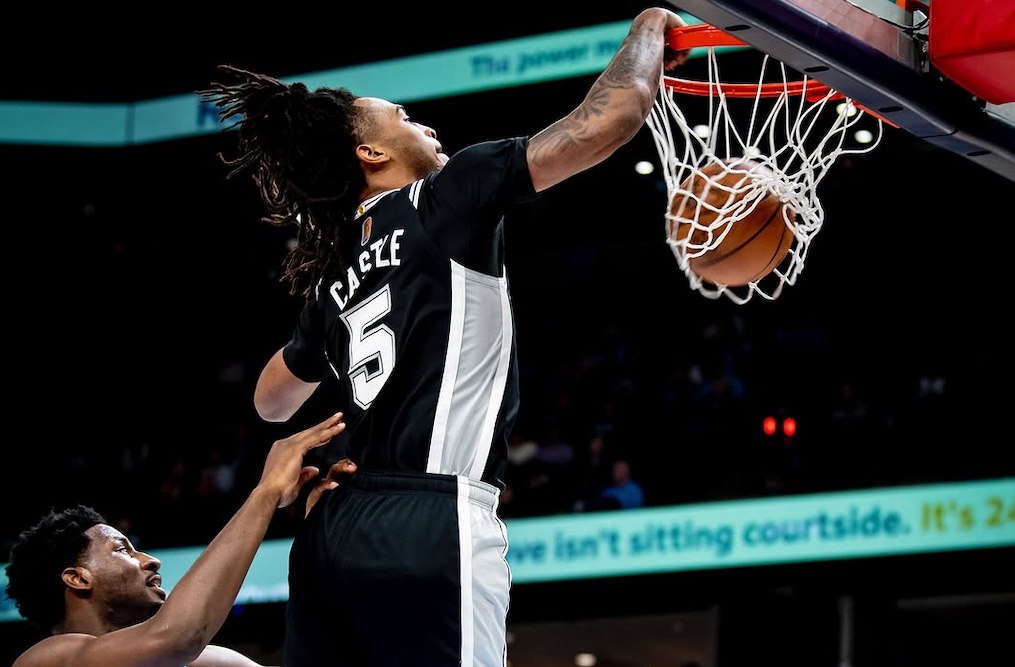 Search for robust San Antonio Spurs exhibiting as group takes on the Lakers Wednesday Search for robust San Antonio Spurs exhibiting as group takes on the Lakers Wednesday