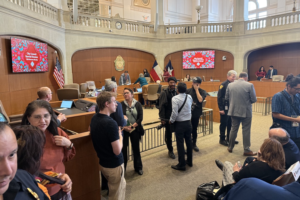 San Antonio City Council meeting to discuss ICE operations descends into chaos