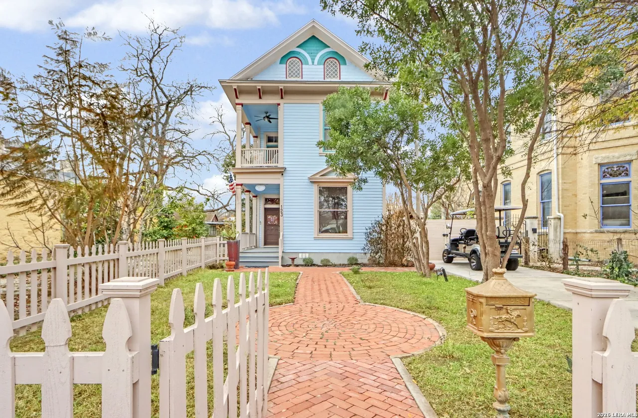 This San Antonio home on the market was inbuilt 1905 for a relative of King William himself This San Antonio home on the market was inbuilt 1905 for a relative of King William himself