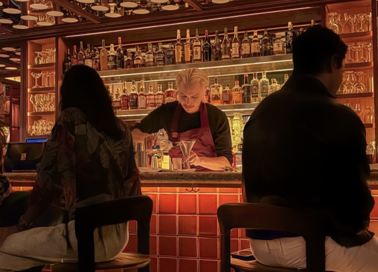 Bartenders01.jpg