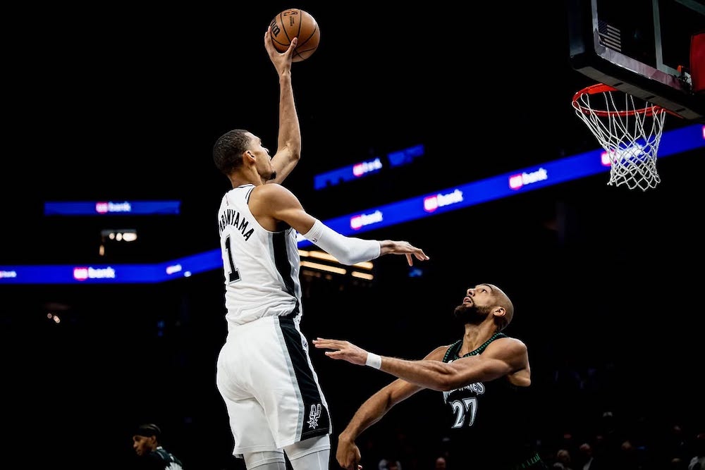 San Antonio Spurs associate coach takes job in Orlando