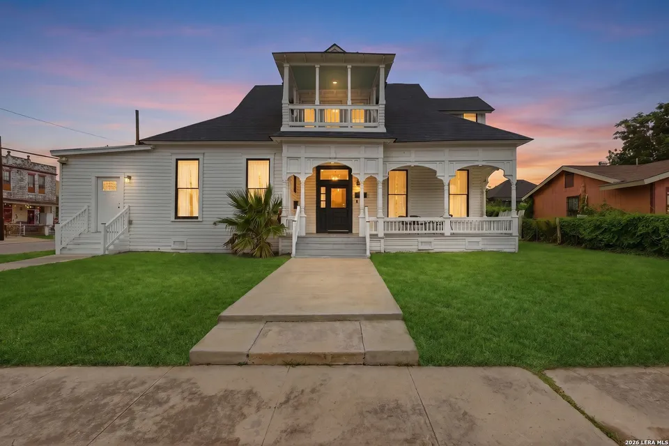 Dwelling inbuilt 1897 close to the Alamodome saved from the wrecking ball however but to seek out purchaser