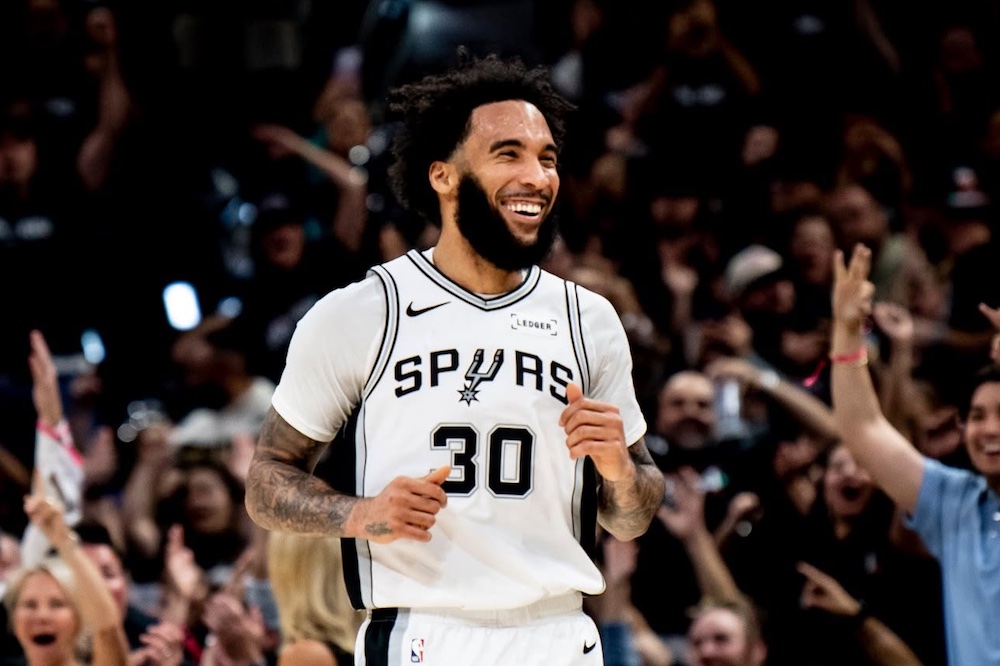 San Antonio Spurs lock in Julian Champagnie and Harrison Barnes forward of free company