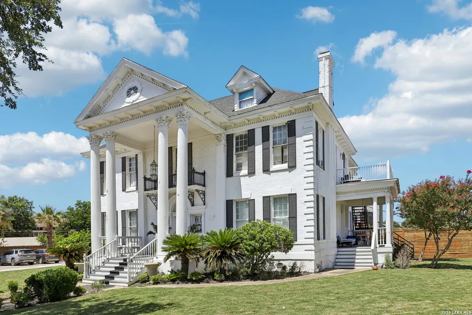 An 1899 San Antonio house designed by the architect behind the McNay Artwork museum is on the market