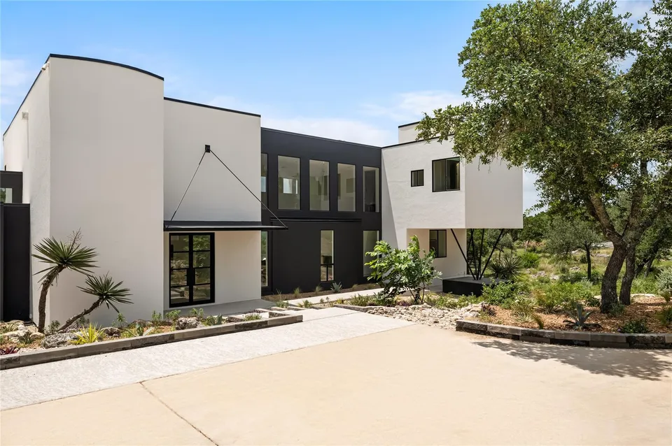 Modernist San Antonio mansion on the market was designed by one of many architects behind Hemisfair