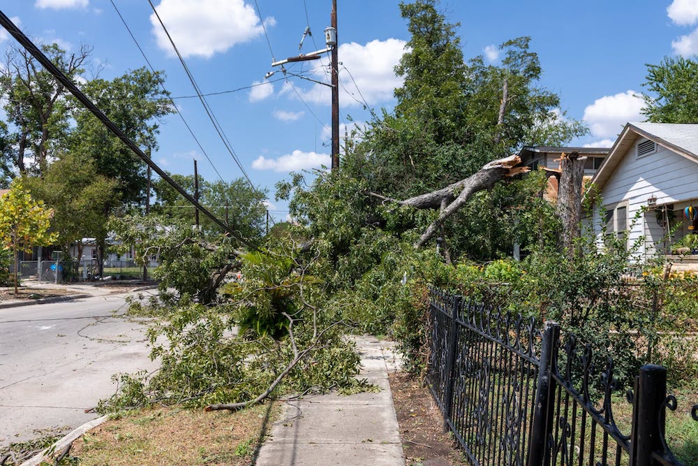 2,000 CPS Customers still without power after thunderstorms that racked San Antonio on Friday