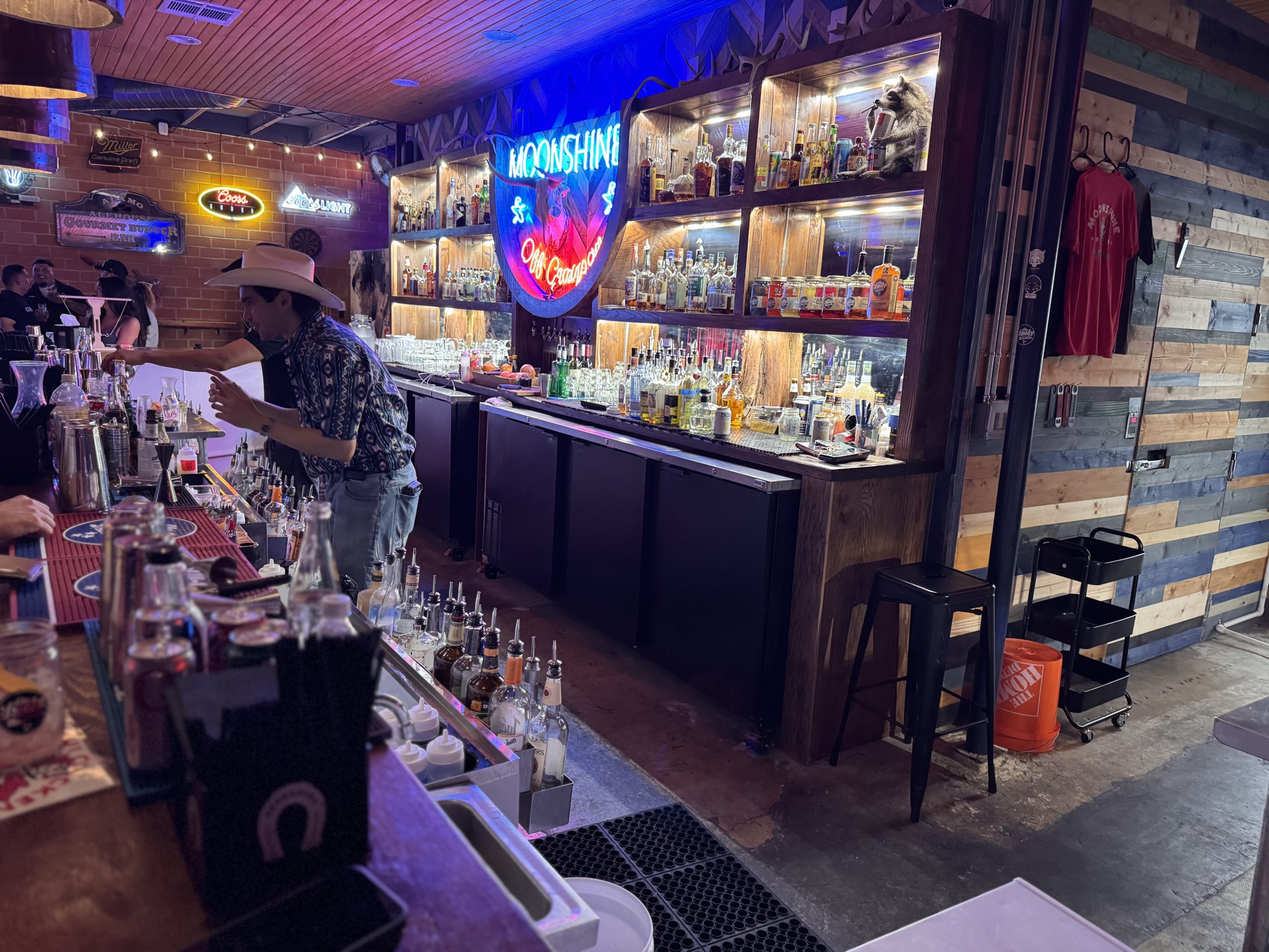 Unpolished Charm: Moonshine Off Grayson trades Pearl polish for honky-tonk swagger