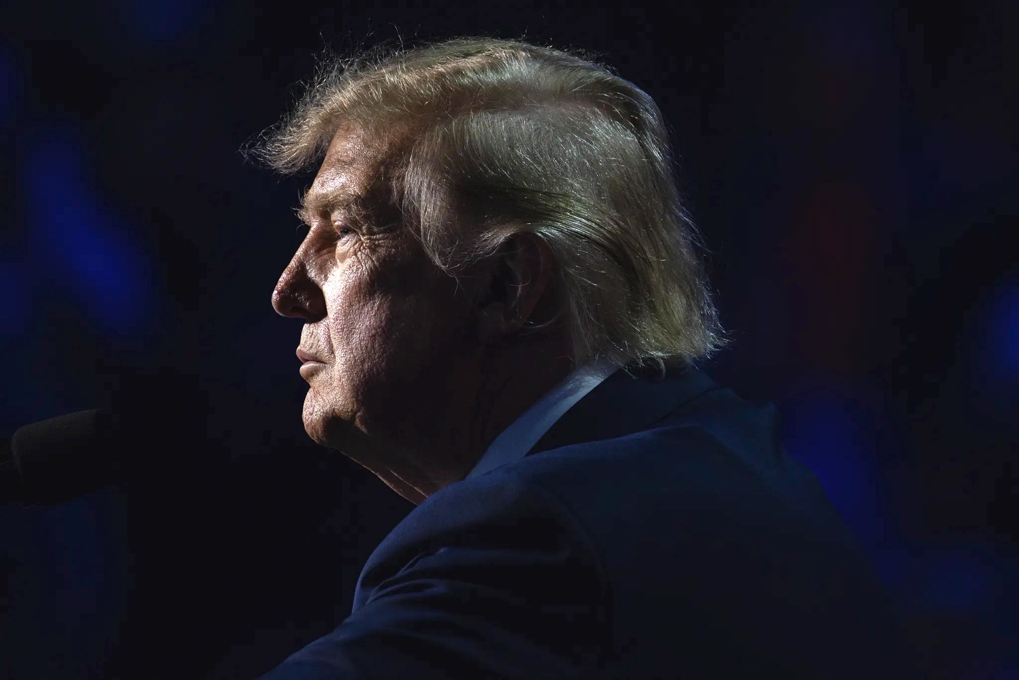 At midterm convention, Trump vows to campaign hard for Paxton after mocking his speech and looks