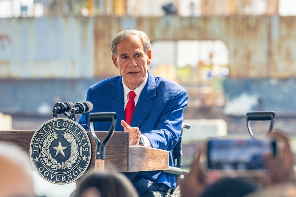 Judge orders Gov. Greg Abbott to give rival access to emails with Elon Musk