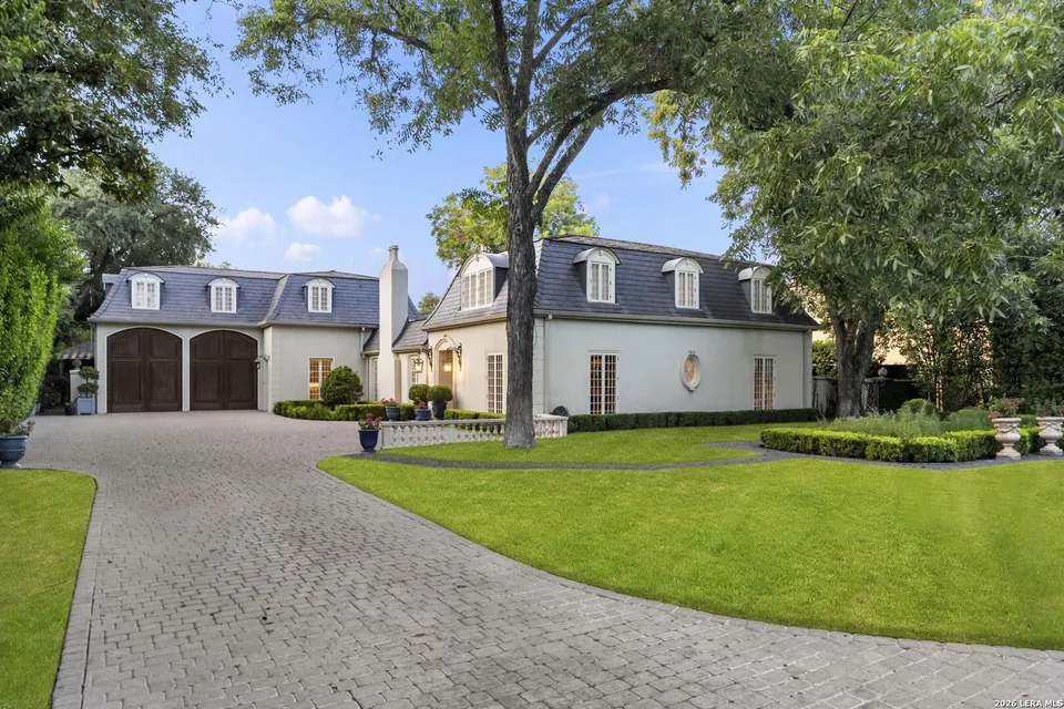 San Antonio mansion dubbed ‘The Versailles’ hits market for first time, priced at $4.7 million